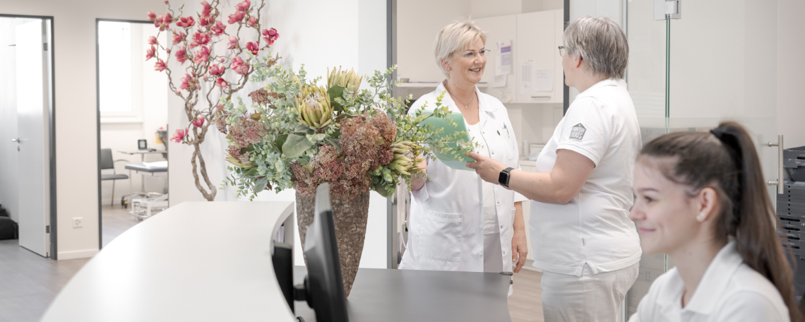 Facharzt / Fachärztin Allgemeine Innere Medizin oder Praktischen Arzt/ Ärztin  (60-100%), 3. Bild
